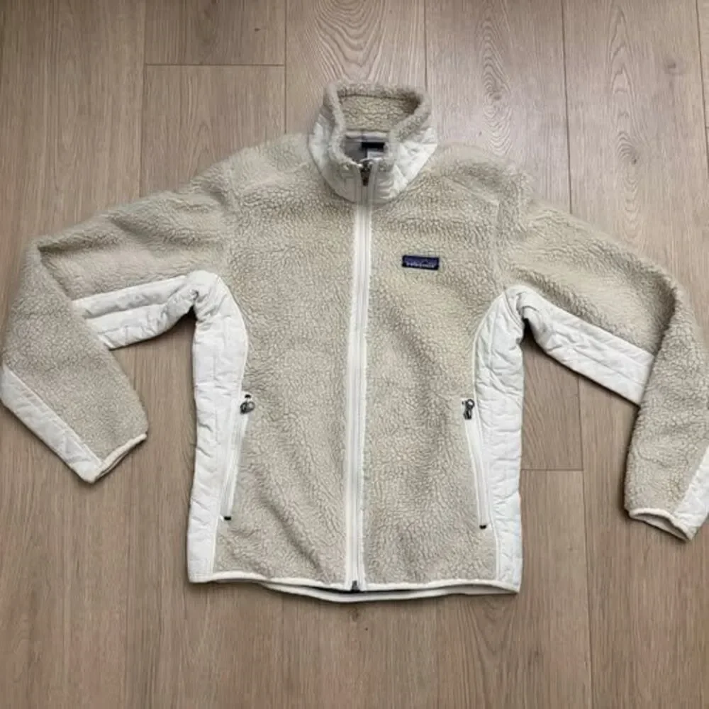 Patagonia Women's Classic Retro-X Fleece Jacket Cream Size Small